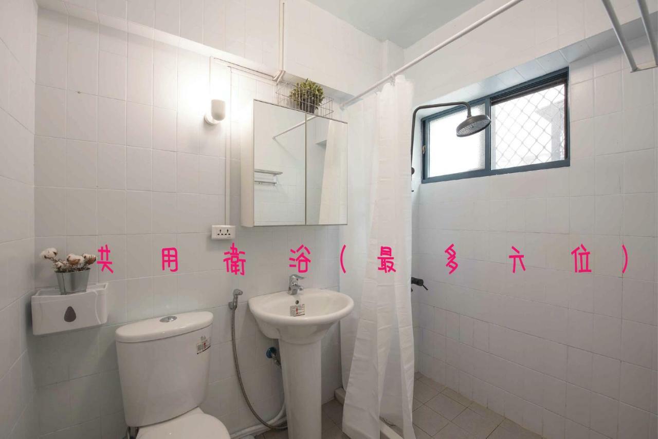 Bird Series Backpacker輕隔間背包客 Appartement Tainan Buitenkant foto